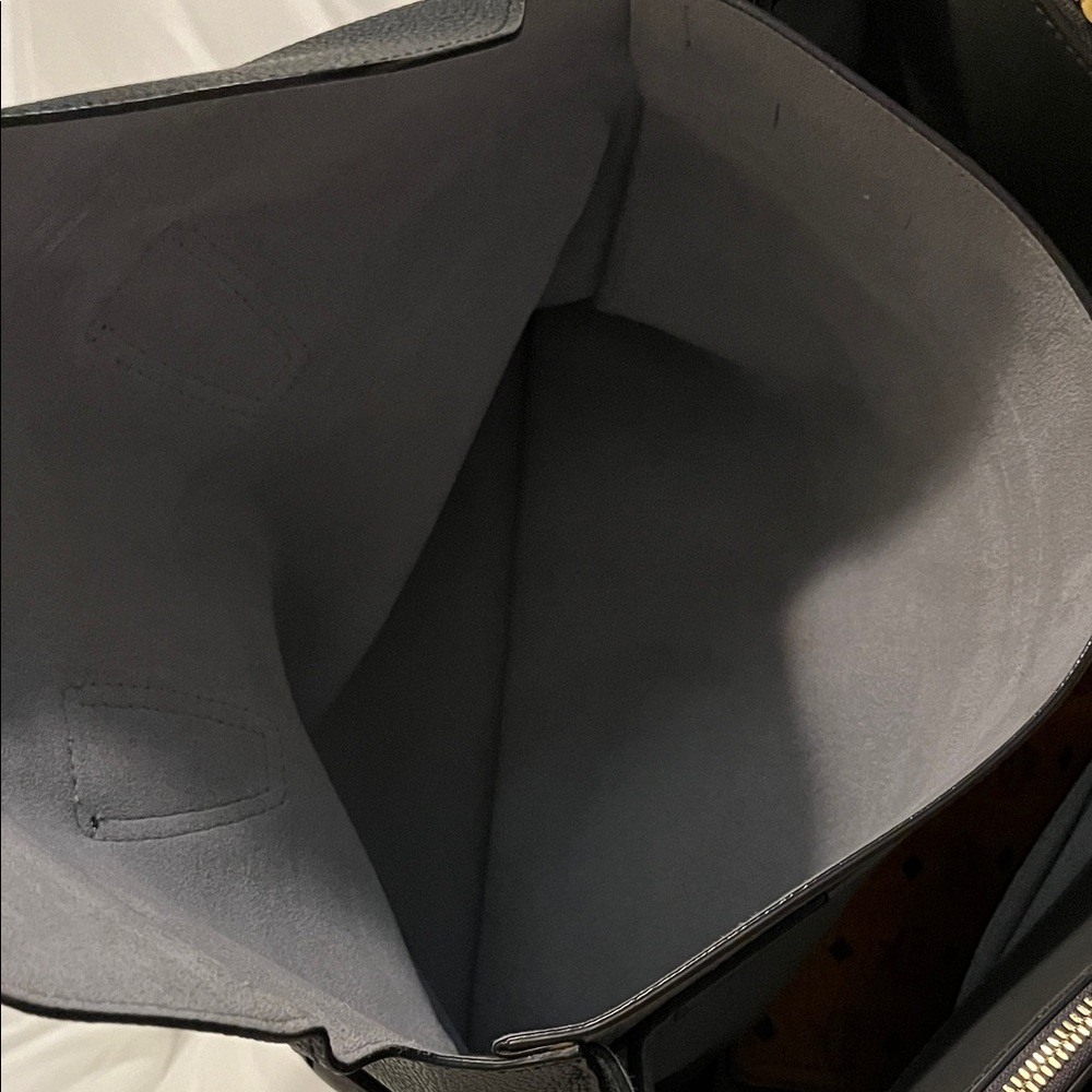 MCM Phantom Gray Milla Tote - Picture 13 of 16